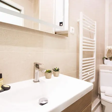 Guestready - Bright And Spacious Near Eiffel Tower Parigi